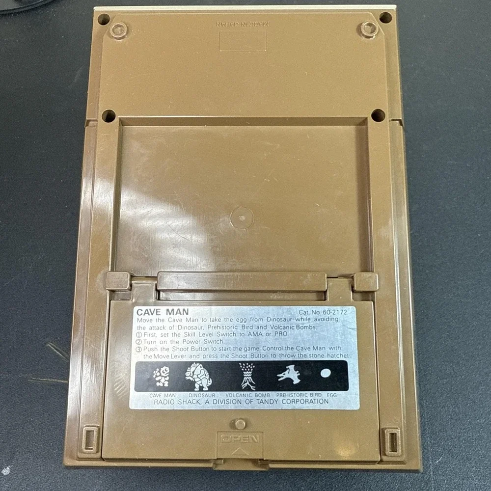 Vintage 1980s Tandy Caveman Tabletop Game‎ Radio Shack 60-2172 Works!